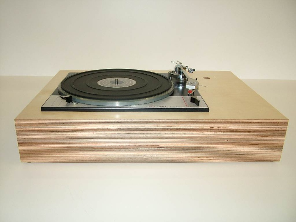 Lenco 75 XL matt lackiert 02